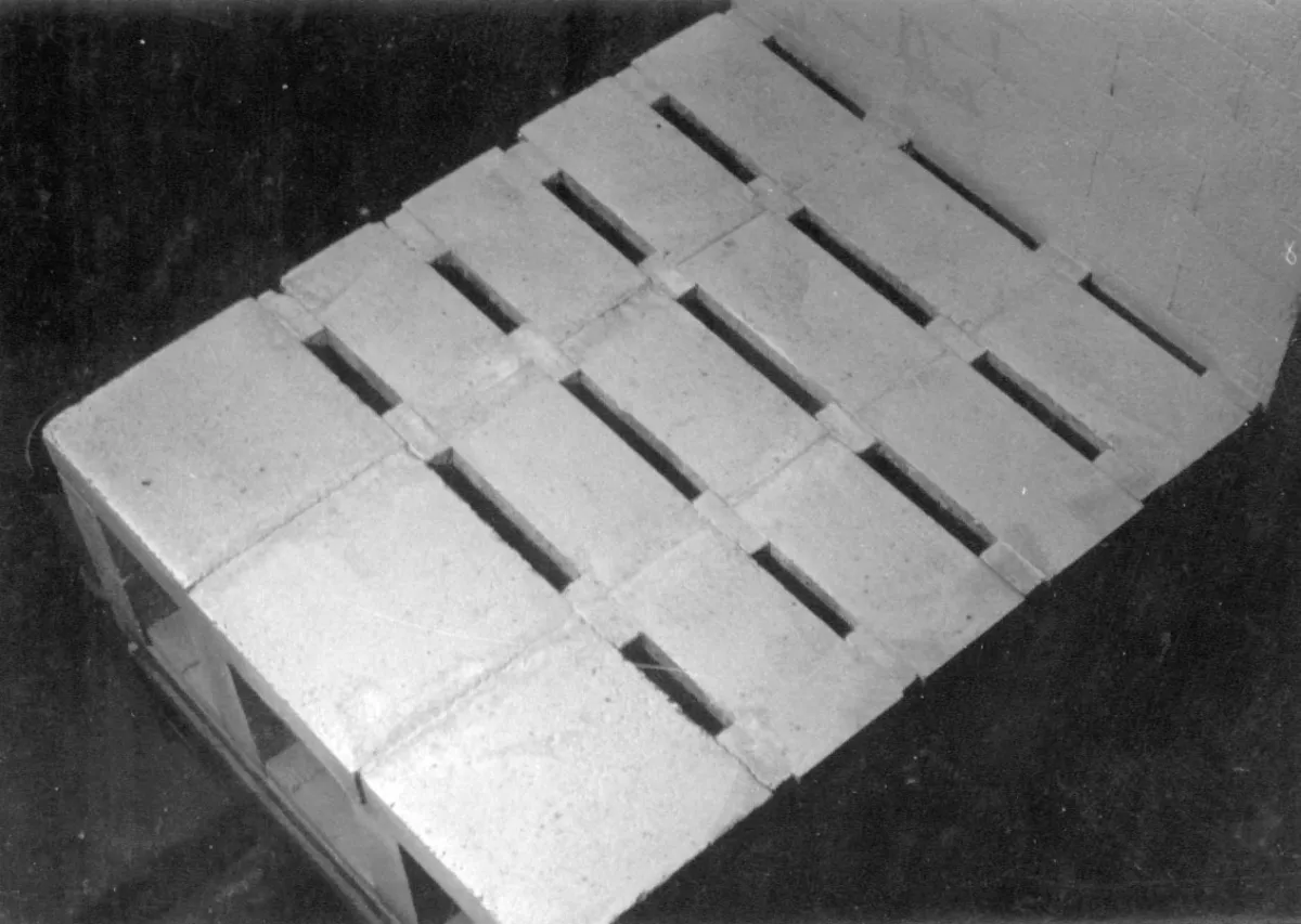 Car floor of Lindoe gas kiln