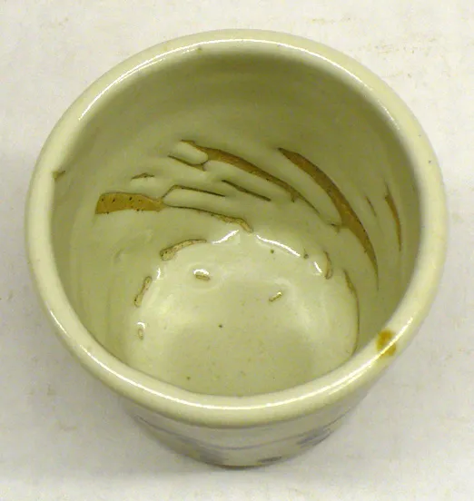 Crawling on a thickly applied glaze (cone 6)