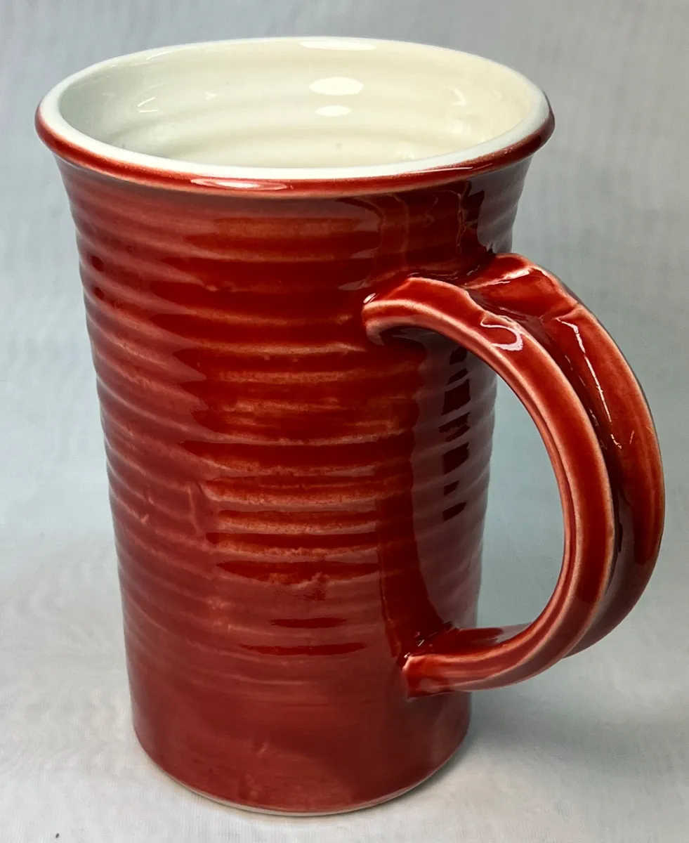 A nepheline syenite mug