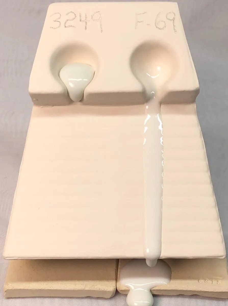Melt flow test of Frit 3249 vs F-69