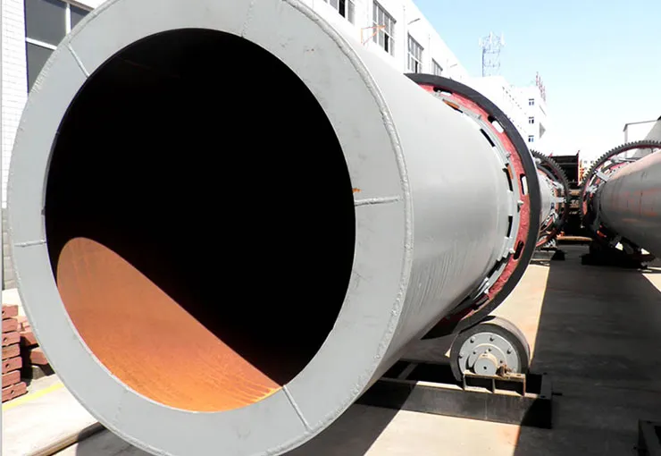 A rotary drier suitable for drying and calcining ceramic powders and granulates