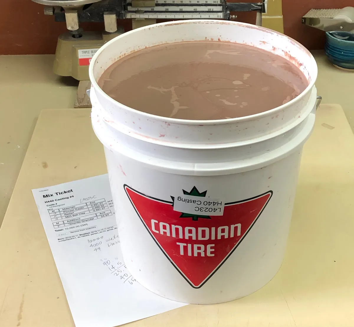 14kg of ceramic casting slip