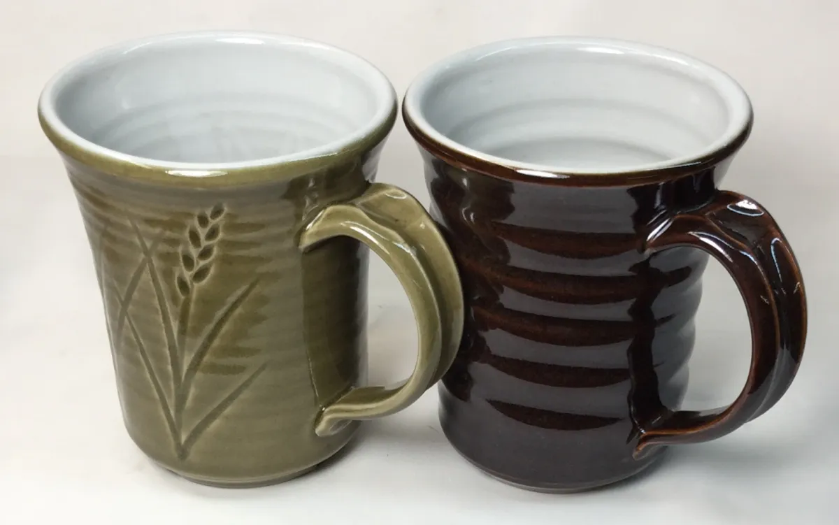 Alberta slip mugs