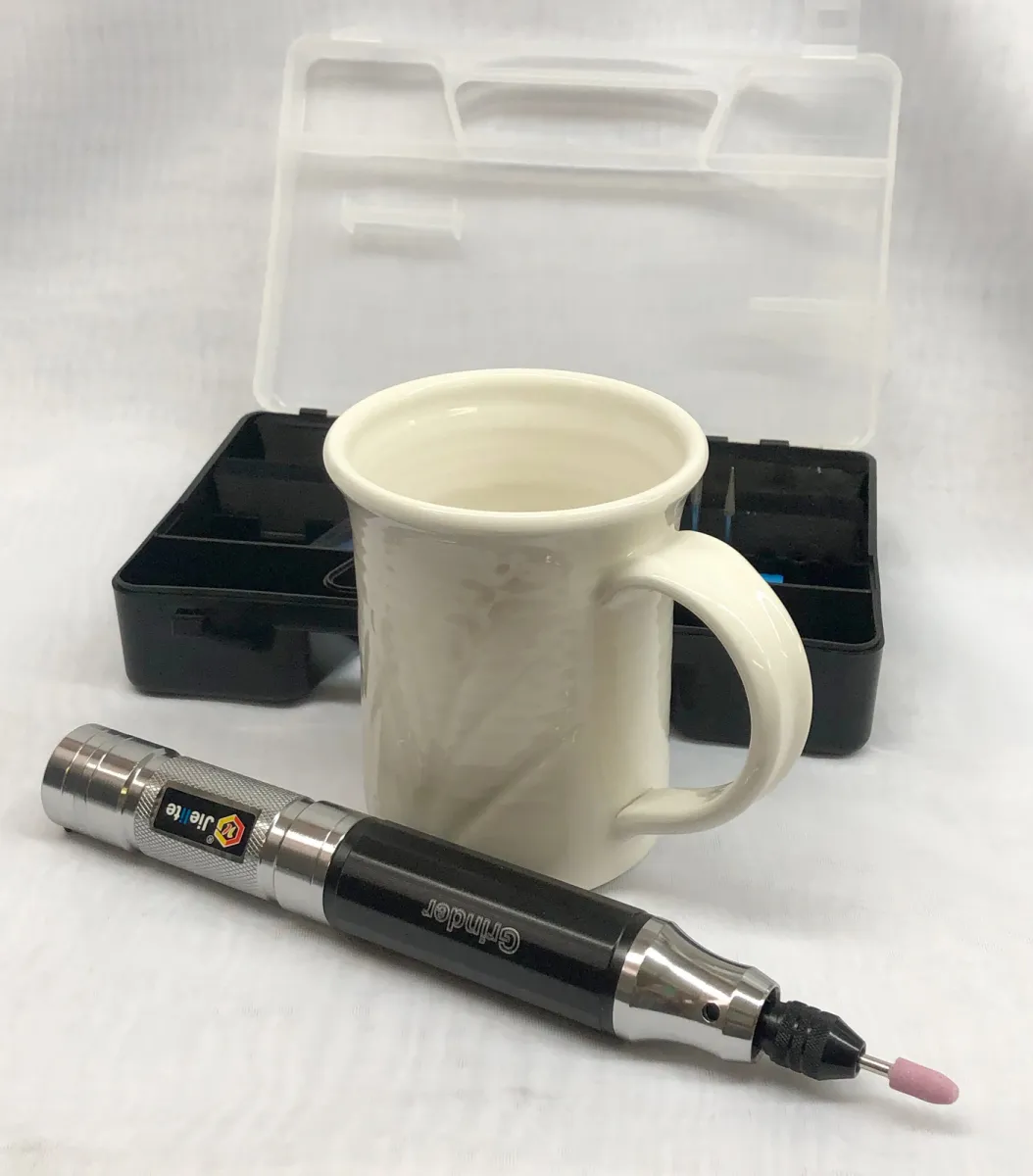 A battery-powered mini grinding pen that can grind ceramic