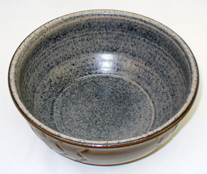 Ravenscrag Cone 6 GR6-H Oatmeal over 5x20 cone 6 black