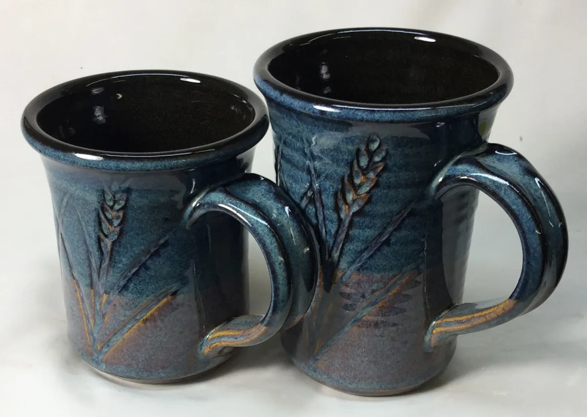 Black engobe under the glaze