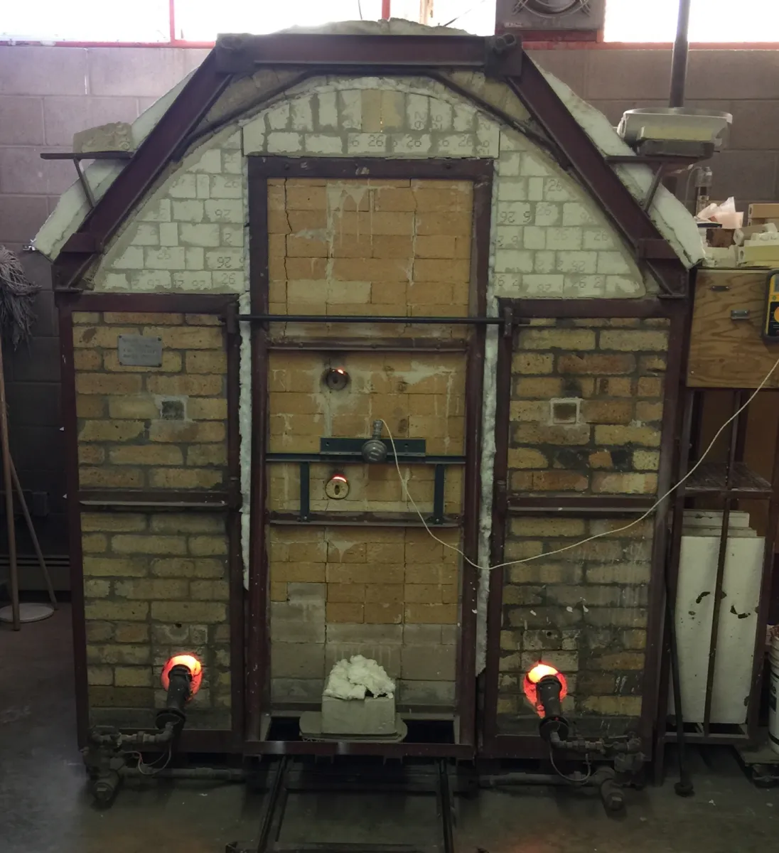 Gas kiln near cone 10R in the Plainsman Clays studio