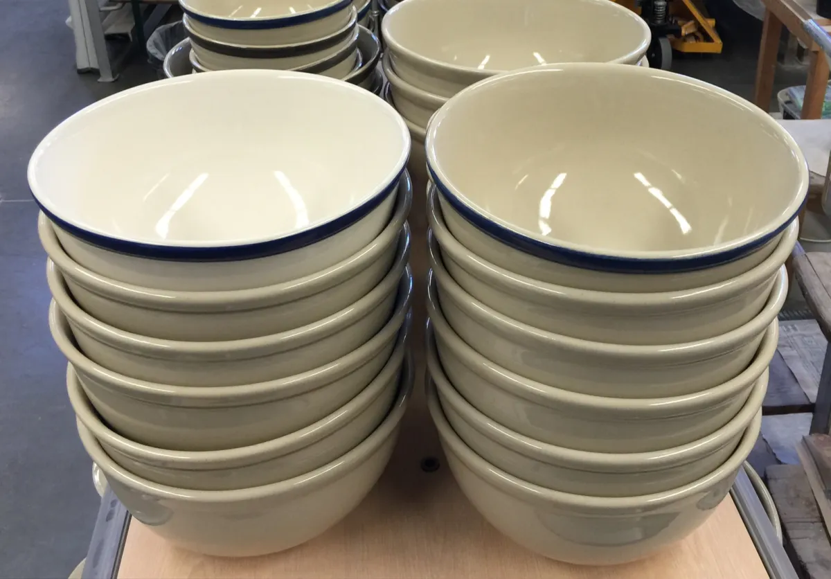 Large transparent glazed bowls. Easy to make? No!