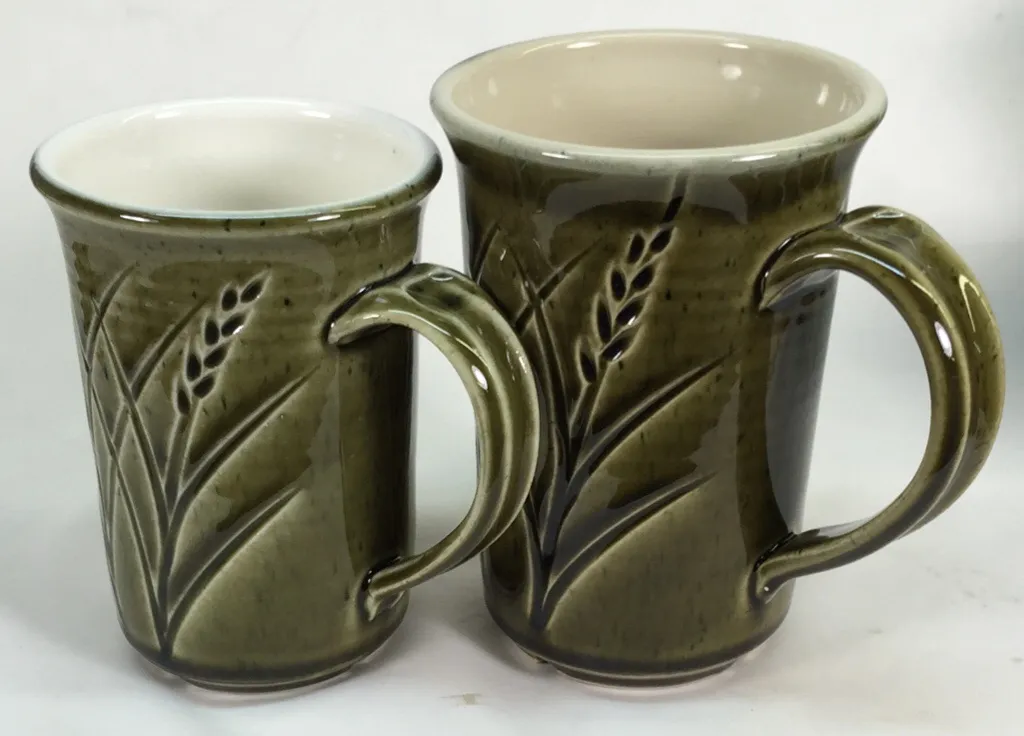 Alberta Ravenscrag Cone 6 Brilliant Celadon