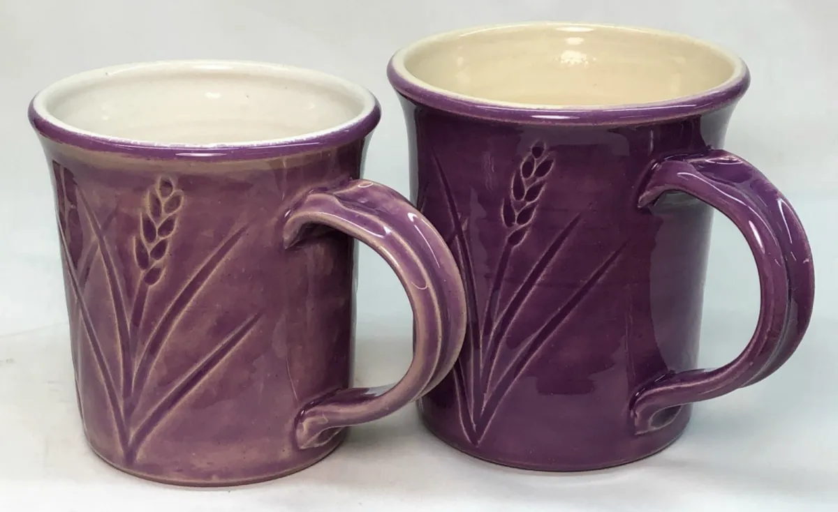 Uneven thickness brushing glaze