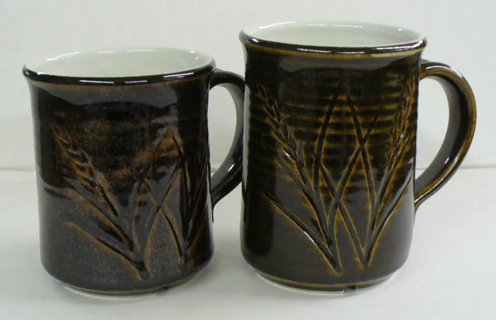 Which tenmoku base is better: Alberta Slip or a clear glaze?